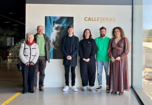 O Concello de Ribeira inaugura hoxe a exposición Callejeras, de Ruth Montiel